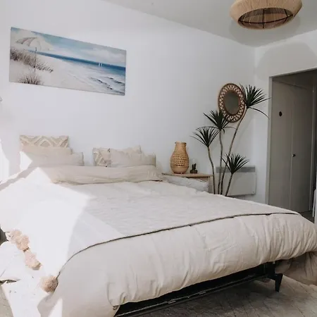 Entierement Renove A Deux Pas De La ! ميدل كيرك